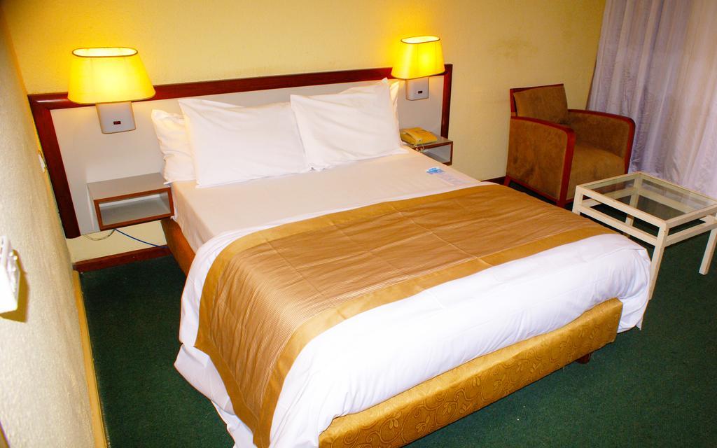 Hotel Sawa Douala Exterior foto